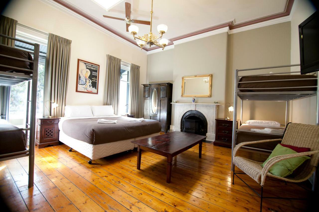 The Nunnery Accommodation Melbourne City Exterior foto