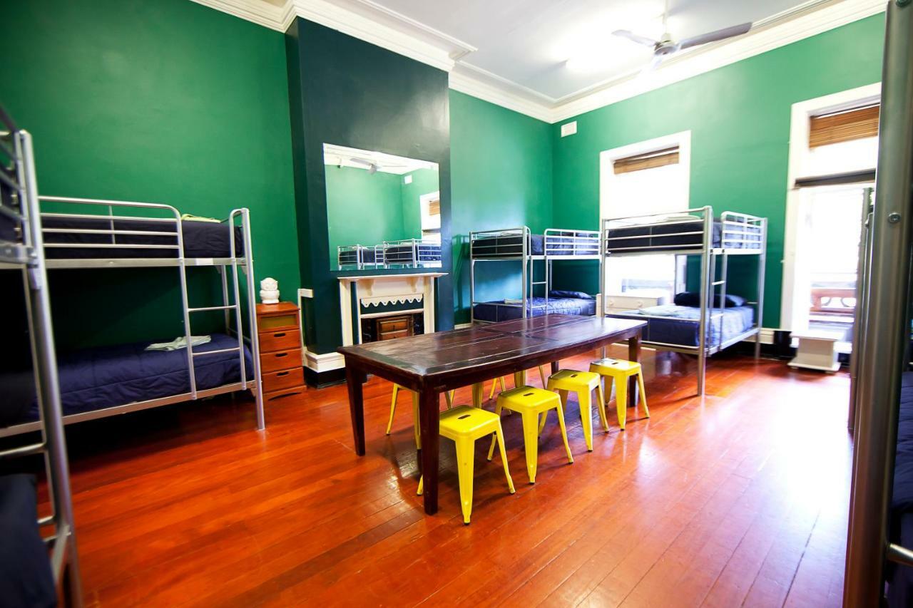 The Nunnery Accommodation Melbourne City Exterior foto